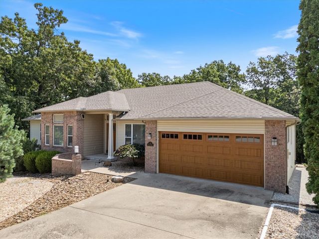 12 McKenzie Drive, Bella Vista, AR 72715