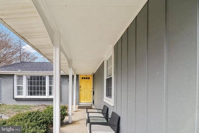 2709 PINEWOOD DR, Waldorf, MD 20601