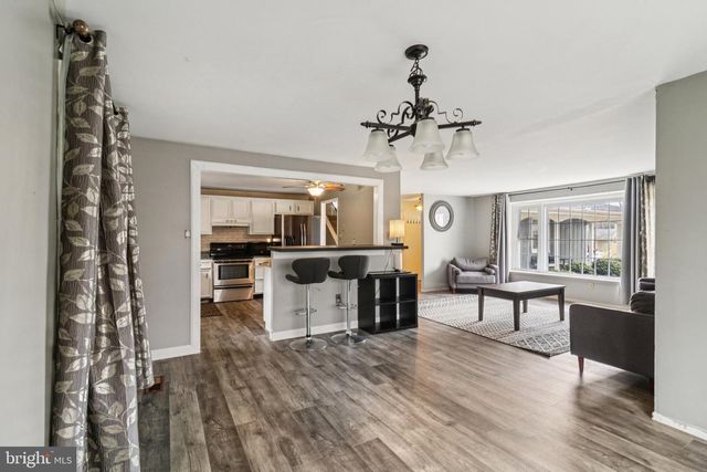 2709 PINEWOOD DR, Waldorf, MD 20601