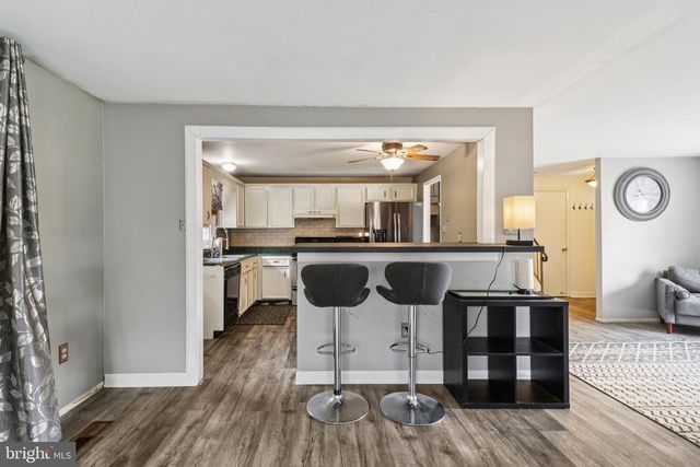 2709 PINEWOOD DR, Waldorf, MD 20601