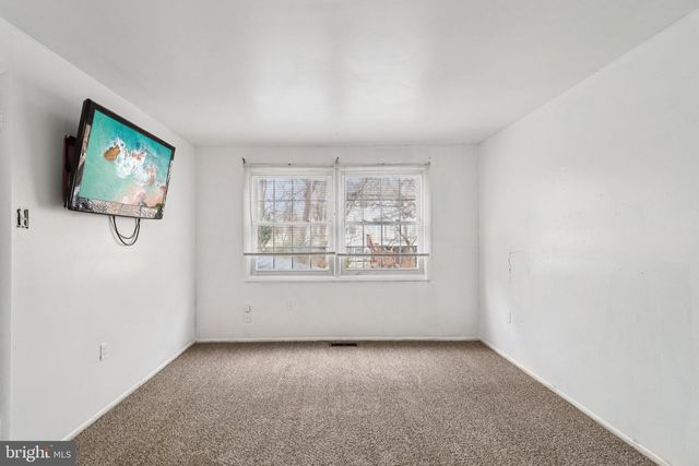 2709 PINEWOOD DR, Waldorf, MD 20601