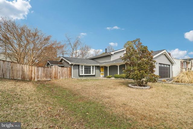 2709 PINEWOOD DR, Waldorf, MD 20601