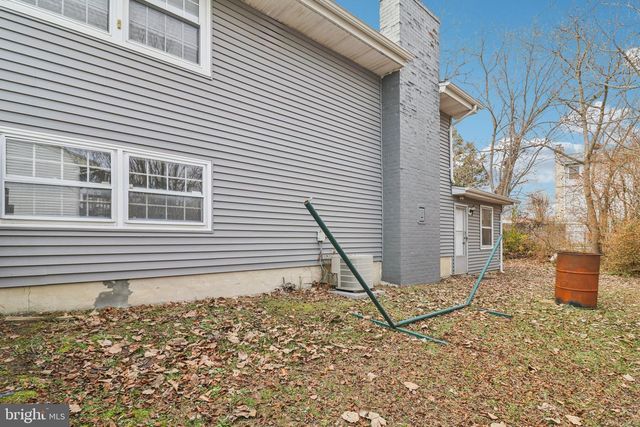 2709 PINEWOOD DR, Waldorf, MD 20601
