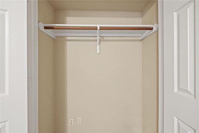 7685 Northcross DR 201, Austin, TX 78757