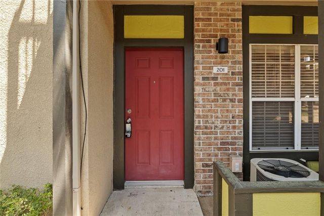 7685 Northcross DR 201, Austin, TX 78757