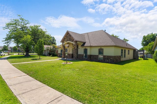 2206 Anders Drive, Mesquite, TX 75150