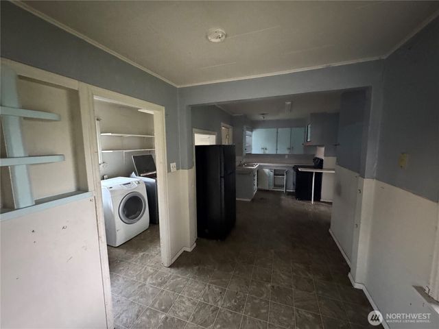 1203 Beach Avenue, Marysville, WA 98270