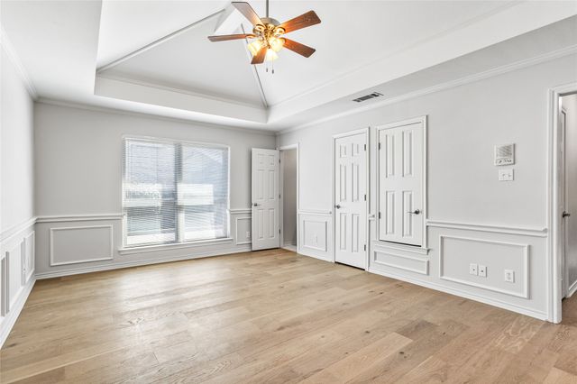 2942 Woodland Hills Drive, Grapevine, TX 76051