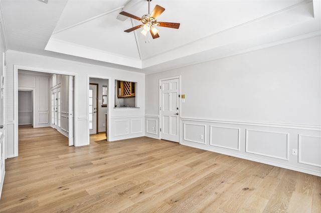 2942 Woodland Hills Drive, Grapevine, TX 76051