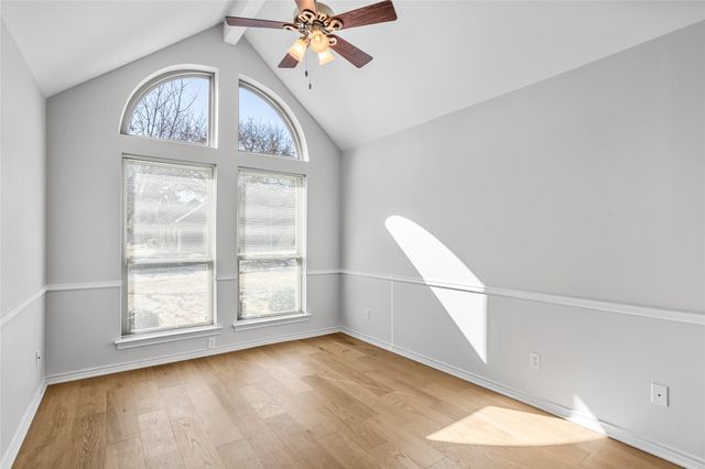 2942 Woodland Hills Drive, Grapevine, TX 76051