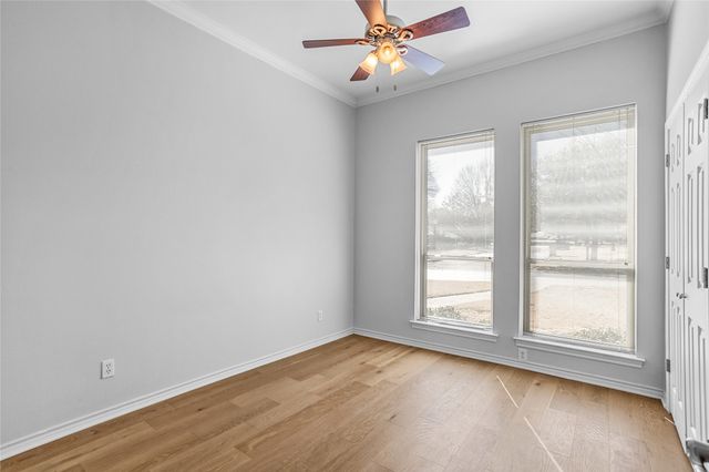 2942 Woodland Hills Drive, Grapevine, TX 76051