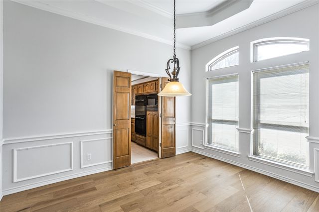 2942 Woodland Hills Drive, Grapevine, TX 76051