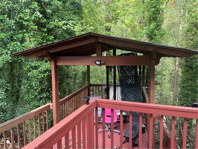 6341 Wedgeview Drive, Tucker, GA 30084