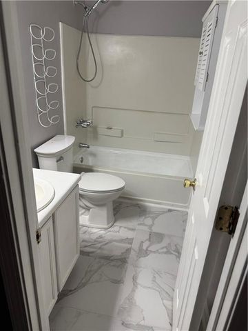 6341 Wedgeview Drive, Tucker, GA 30084