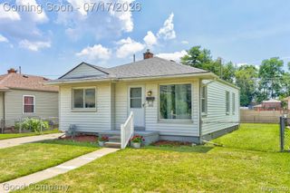 631 Saint Johns Street, Wyandotte, MI 48192