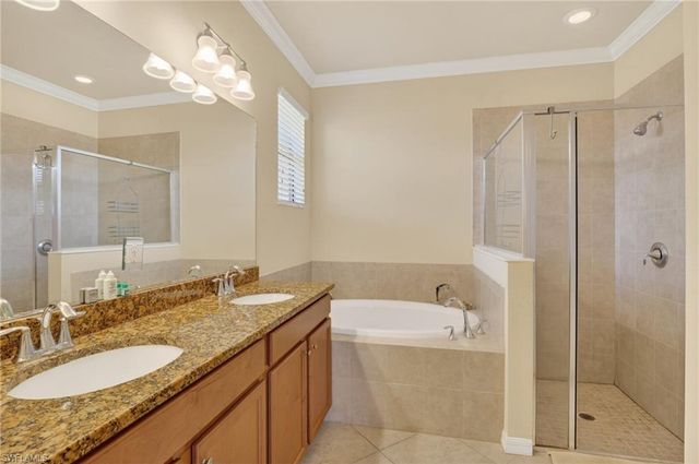 3640 Treasure Cove CIR, Naples, FL 34114