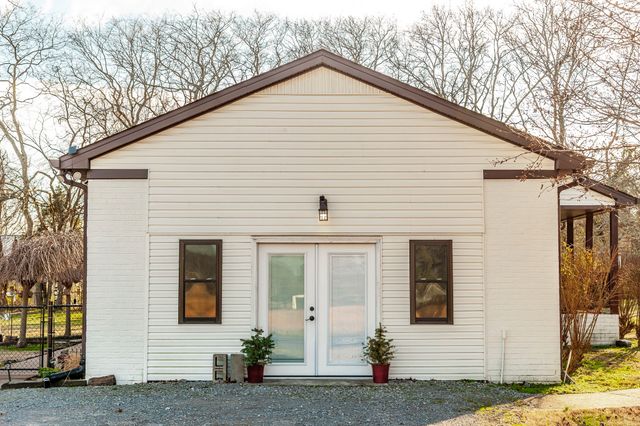 170 Upper Station Camp Crk Rd, Gallatin, TN 37066