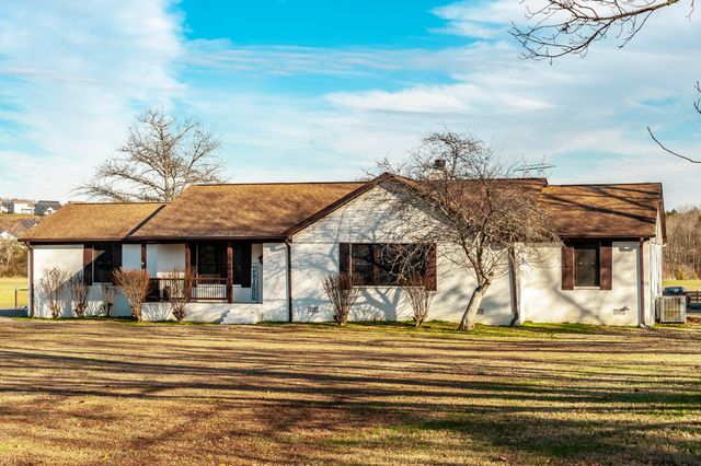 170 Upper Station Camp Crk Rd, Gallatin, TN 37066