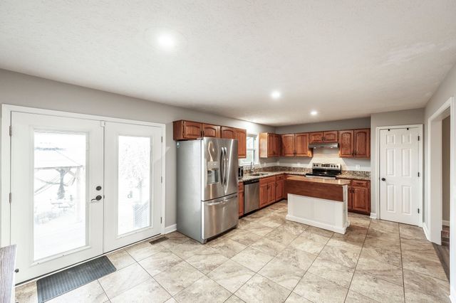 170 Upper Station Camp Crk Rd, Gallatin, TN 37066