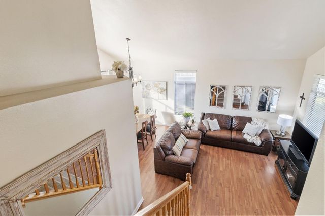 9829 Estacio Ave, Delhi, CA 95315