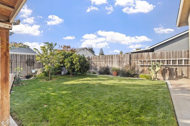 9829 Estacio Ave, Delhi, CA 95315