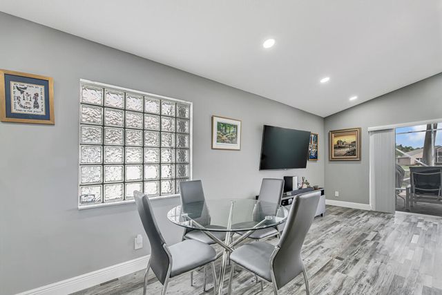 8075 Duomo Circle, Boynton Beach, FL 33472