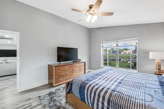 8075 Duomo Circle, Boynton Beach, FL 33472