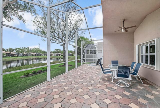 8075 Duomo Circle, Boynton Beach, FL 33472