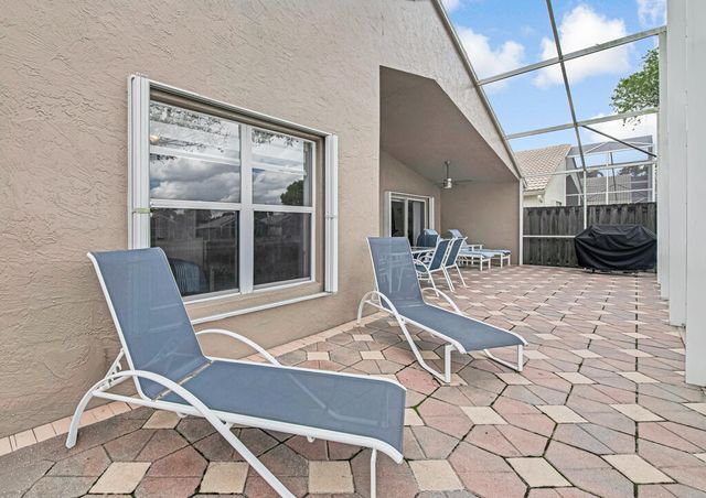 8075 Duomo Circle, Boynton Beach, FL 33472