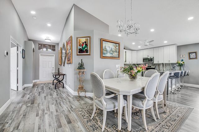 8075 Duomo Circle, Boynton Beach, FL 33472