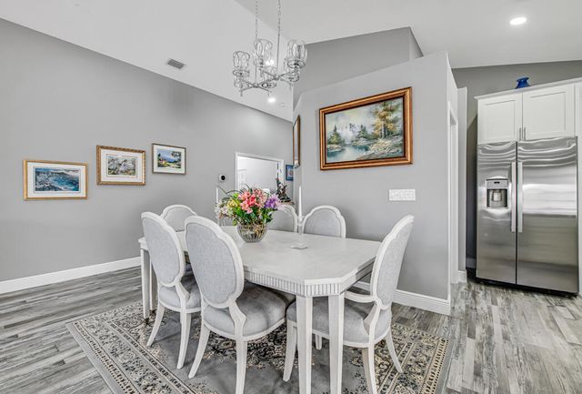 8075 Duomo Circle, Boynton Beach, FL 33472