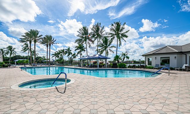 8075 Duomo Circle, Boynton Beach, FL 33472