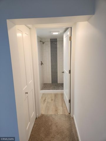 500 Bennett Drive NE, Fridley, MN 55432