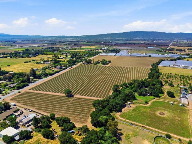 3115 Leavesley Road, Gilroy, CA 95020