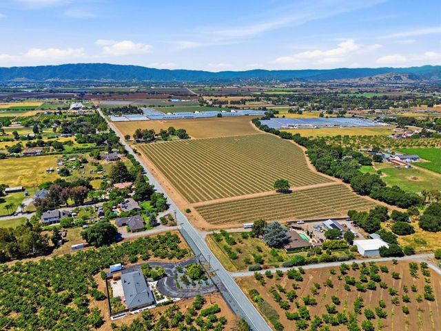 3115 Leavesley Road, Gilroy, CA 95020