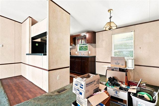 1310 Davis Road W, Fairmount, GA 30139