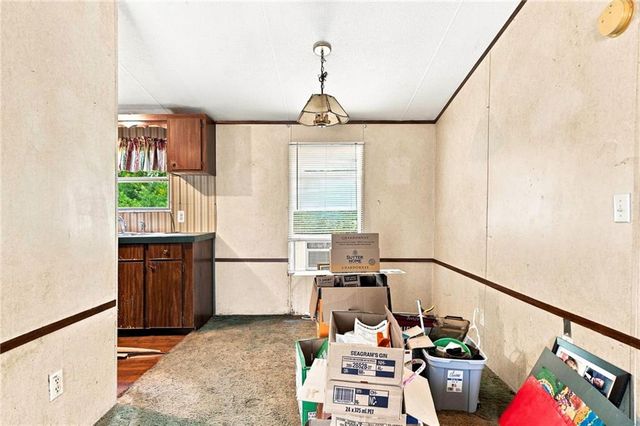 1310 Davis Road W, Fairmount, GA 30139
