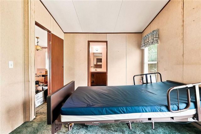 1310 Davis Road W, Fairmount, GA 30139