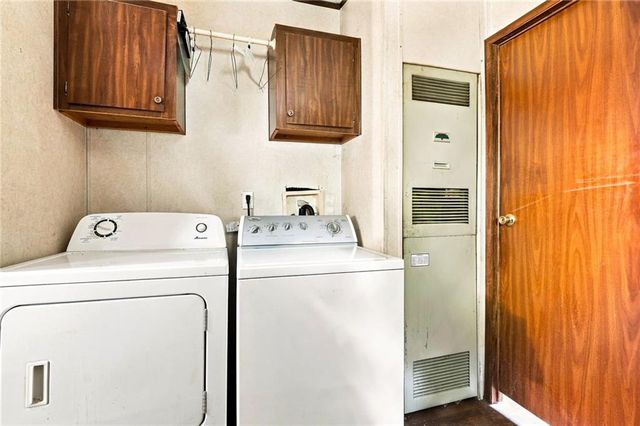 1310 Davis Road W, Fairmount, GA 30139