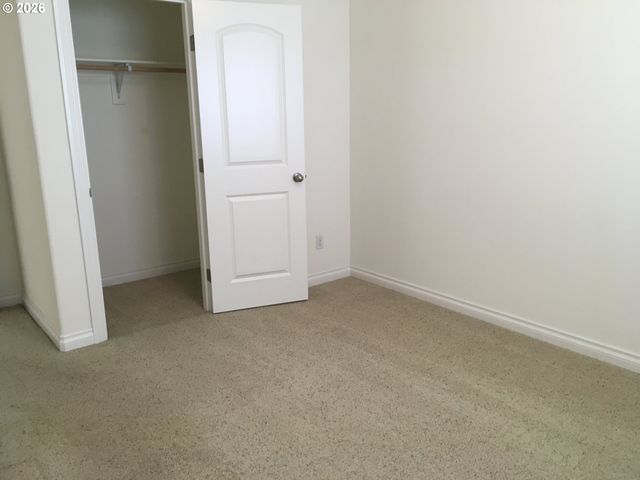 8615 Ne 33RD St, Vancouver, WA 98662