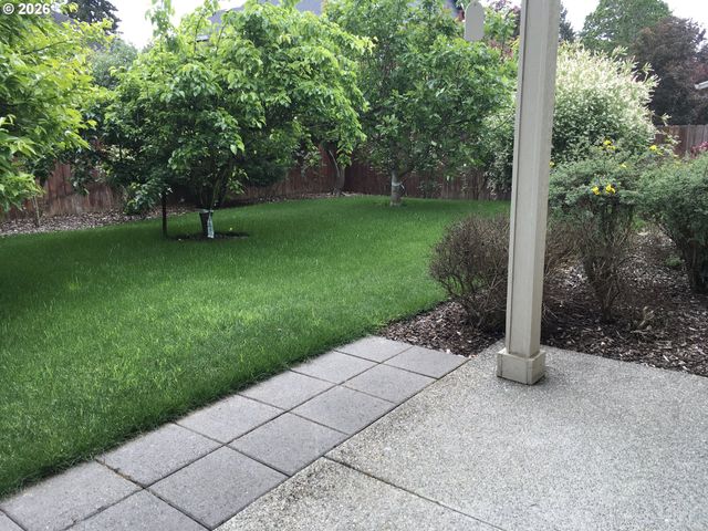 8615 Ne 33RD St, Vancouver, WA 98662