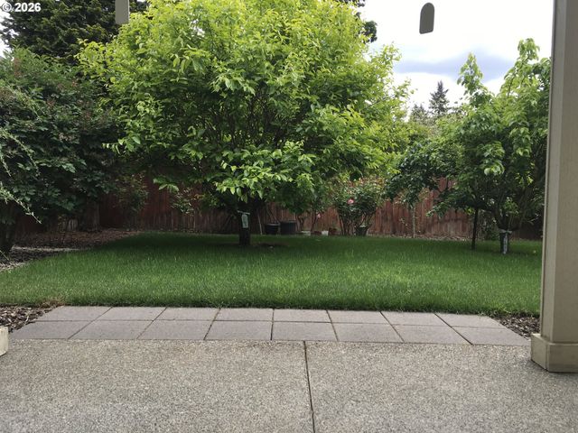 8615 Ne 33RD St, Vancouver, WA 98662