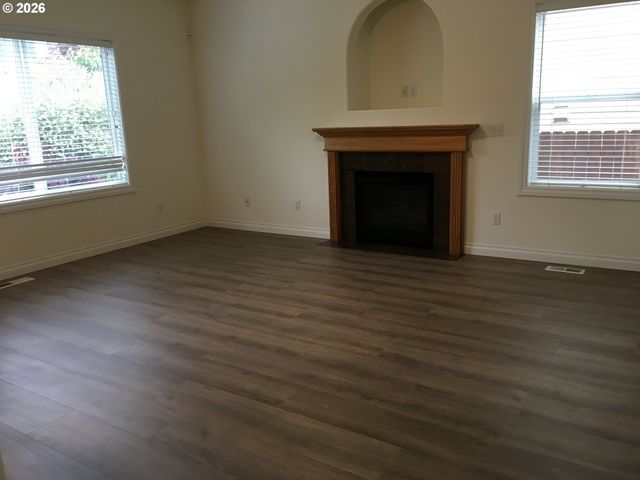 8615 Ne 33RD St, Vancouver, WA 98662