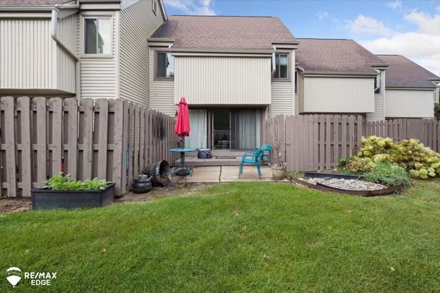 6318 Laurentian Court, Flint Twp, MI 48532