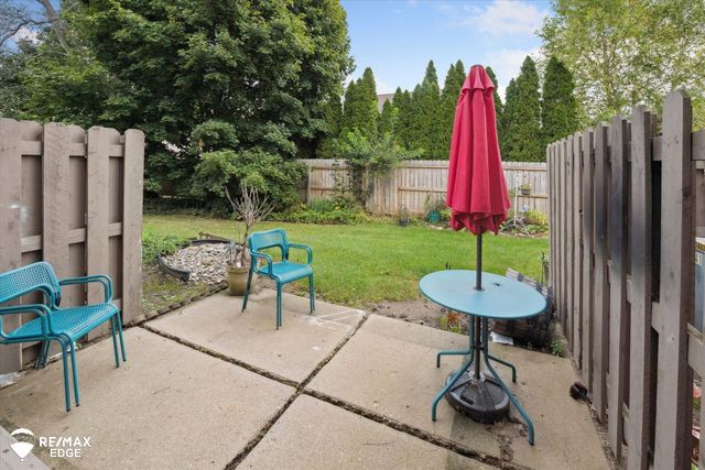 6318 Laurentian Court, Flint Twp, MI 48532