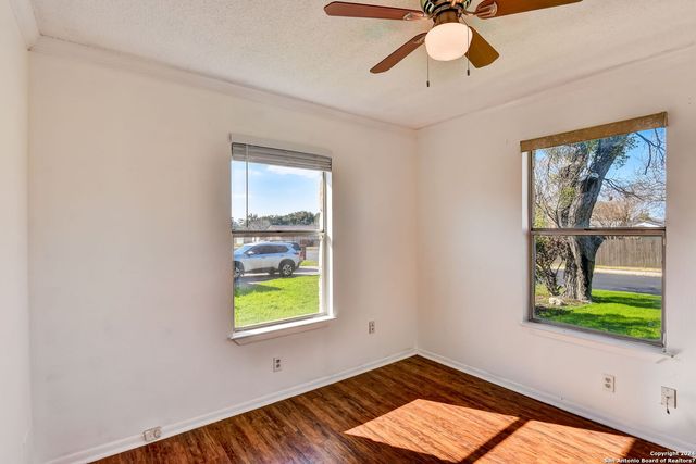 4910 Tee St, San Antonio, TX 78222