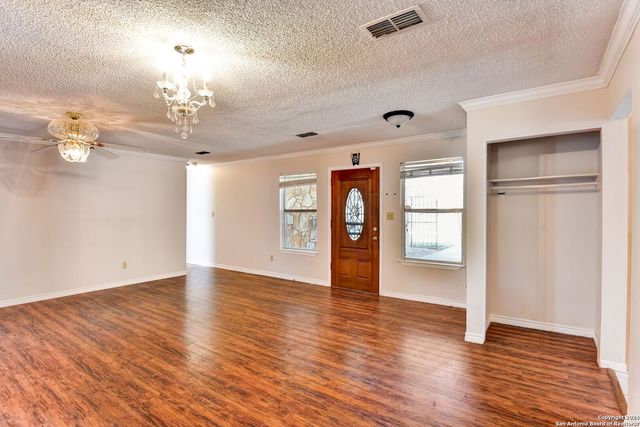 4910 Tee St, San Antonio, TX 78222