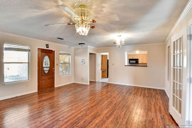 4910 Tee St, San Antonio, TX 78222