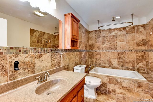 4910 Tee St, San Antonio, TX 78222