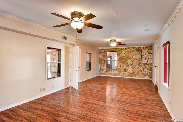 4910 Tee St, San Antonio, TX 78222